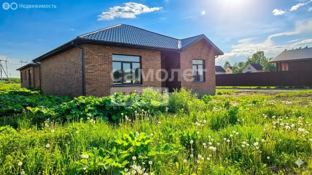 Дом в деревня Таширово, Молодёжная улица (140 м) - Фото 1