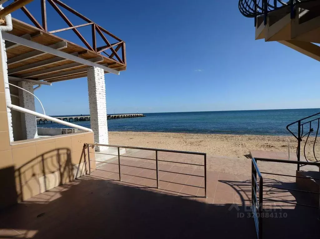 Комната Крым, Феодосия ш. Керченское, 76А (30.0 м) - Фото 1