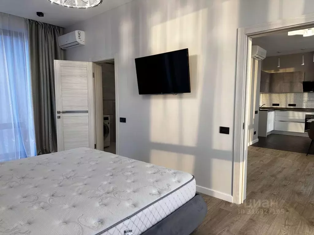 Квартира, 3 комнаты, 87.6 м - Фото 1