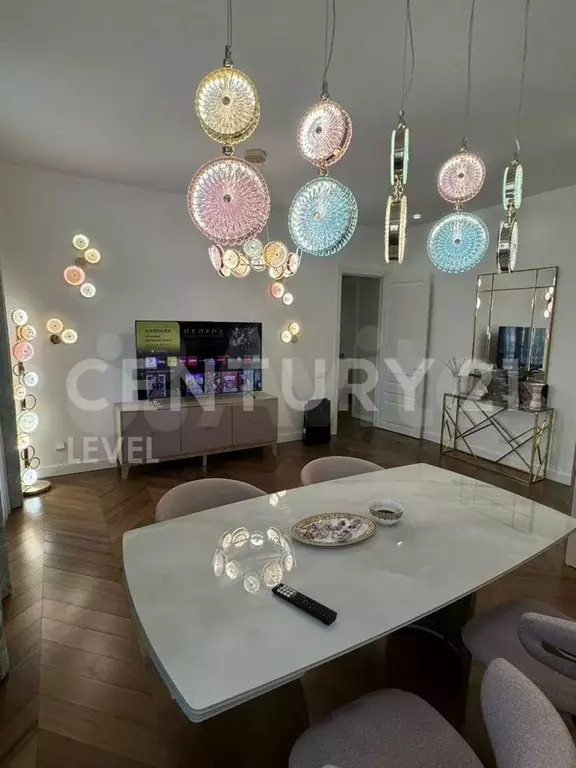 2-к. квартира, 71 м, 6/9 эт. - Фото 0