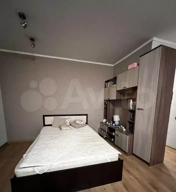 1-к. квартира, 40 м, 4/9 эт. - Фото 0