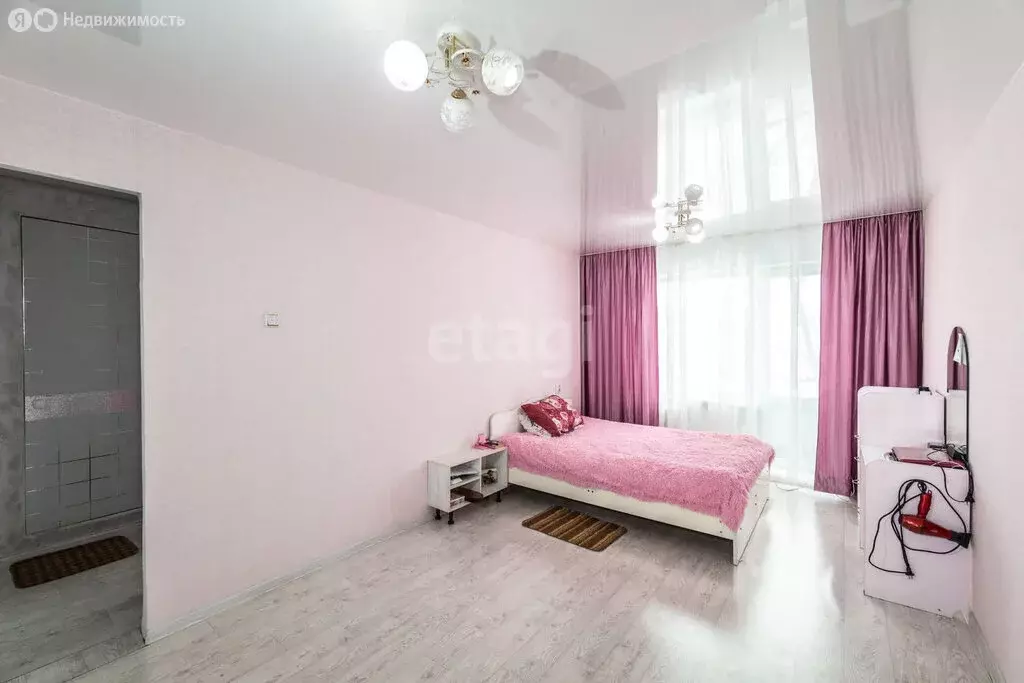 1-комнатная квартира: Комсомольск-на-Амуре, улица Аллея Труда, 62к4 ... - Фото 1