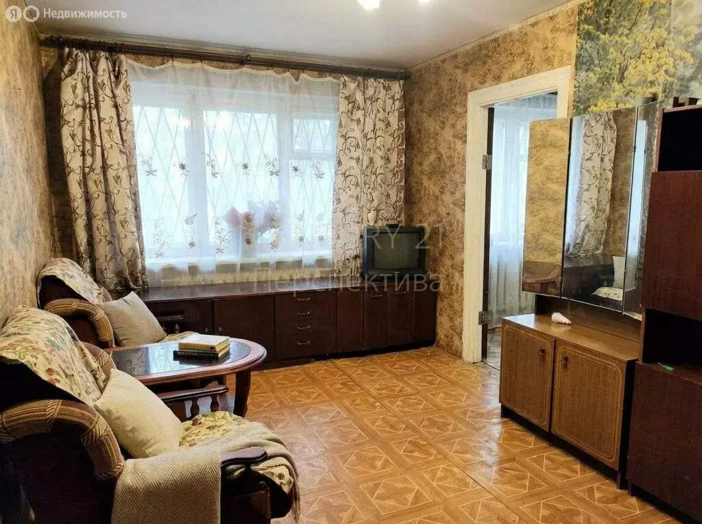 2-комнатная квартира: посёлок городского типа Октябрьский, Дорожная ... - Фото 1