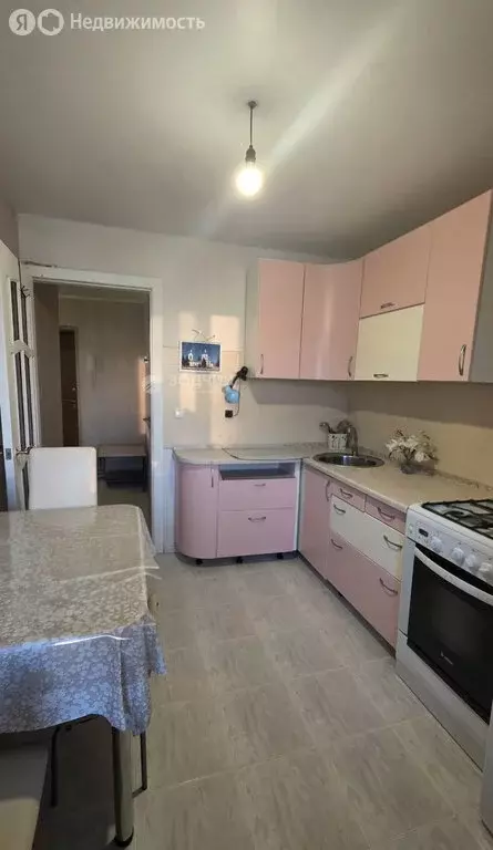 2-комнатная квартира: Чебоксары, Эгерский бульвар, 49 (53.8 м) - Фото 2