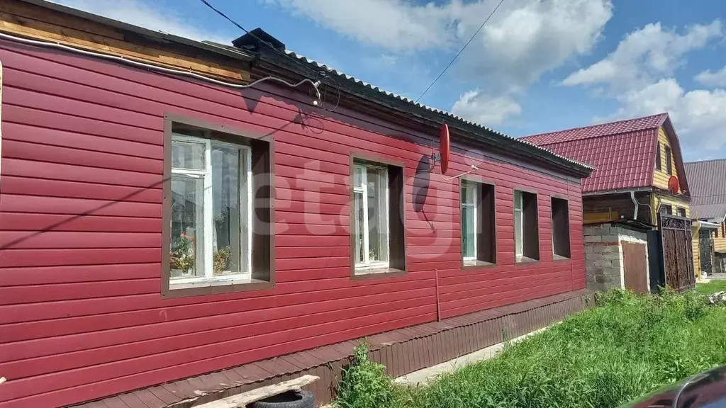 Дом в Челябинская область, Миасс Комсомольская ул. (150 м) - Фото 0