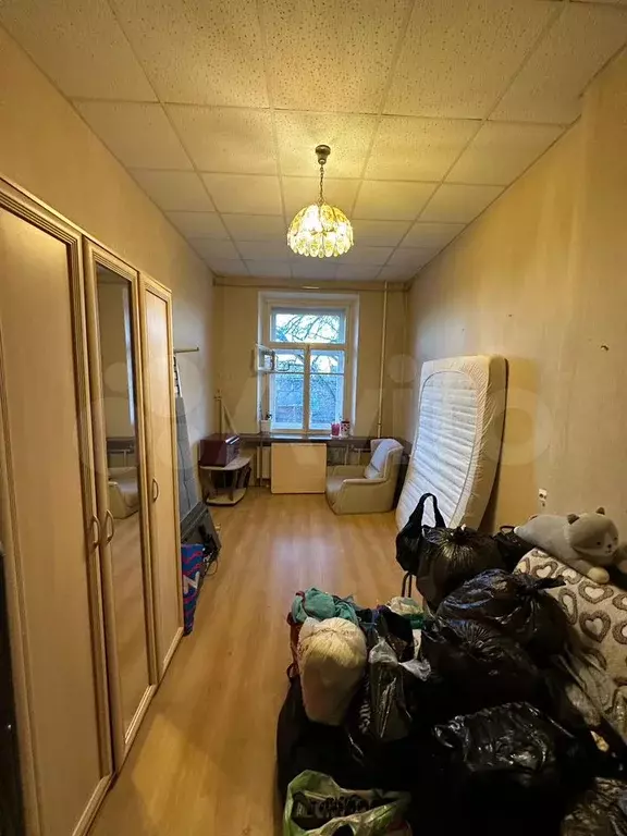 Комната 17,4 м в 8-к., 3/4 эт. - Фото 0
