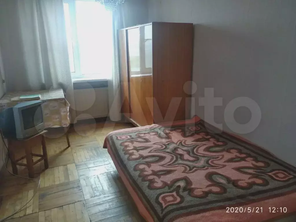 Комната 10 м в 2-к., 8/9 эт. - Фото 0