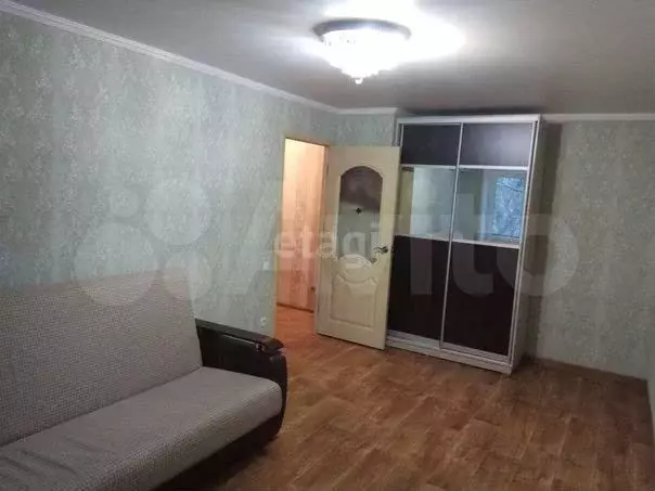 1-к. квартира, 32 м, 4/5 эт. - Фото 0