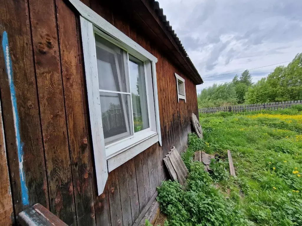 Дом в Кемеровская область, Мыски ул. Карла Маркса (63 м) - Фото 1