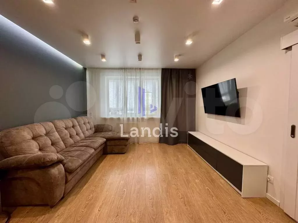3-к. квартира, 111 м, 8/33 эт. - Фото 1