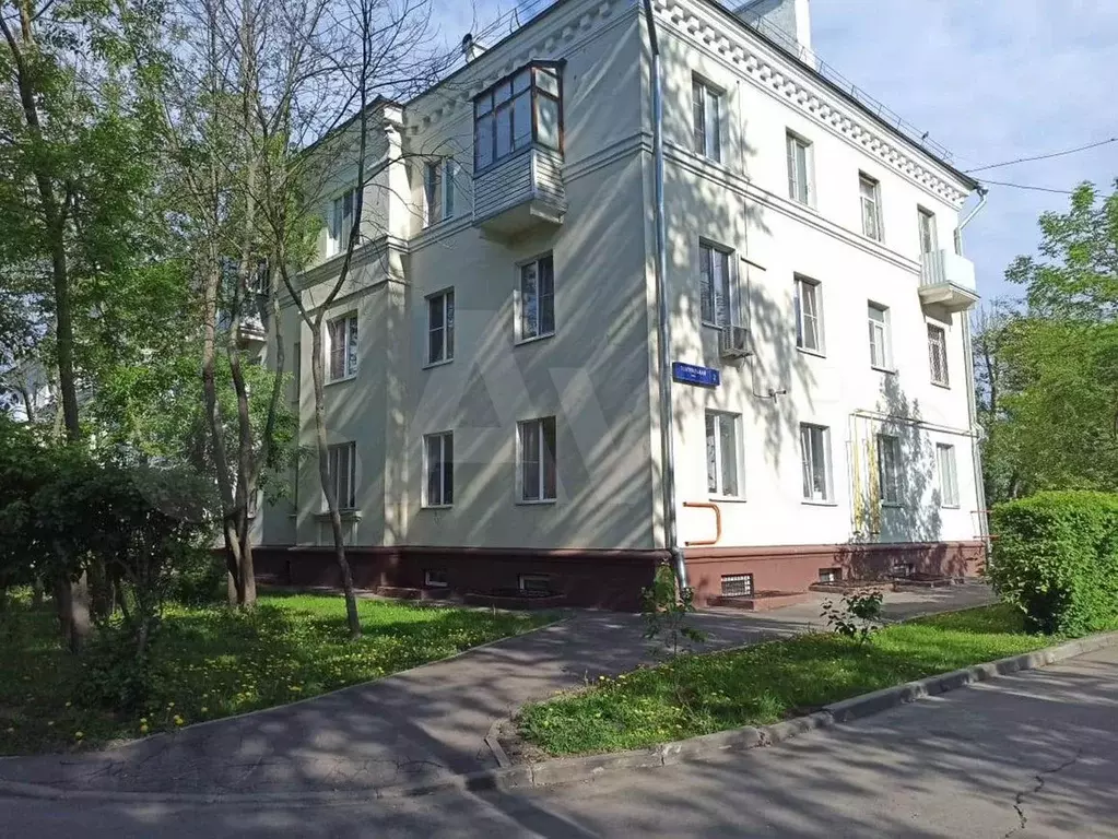 Комната 13 м в 3-к., 2/3 эт. - Фото 0
