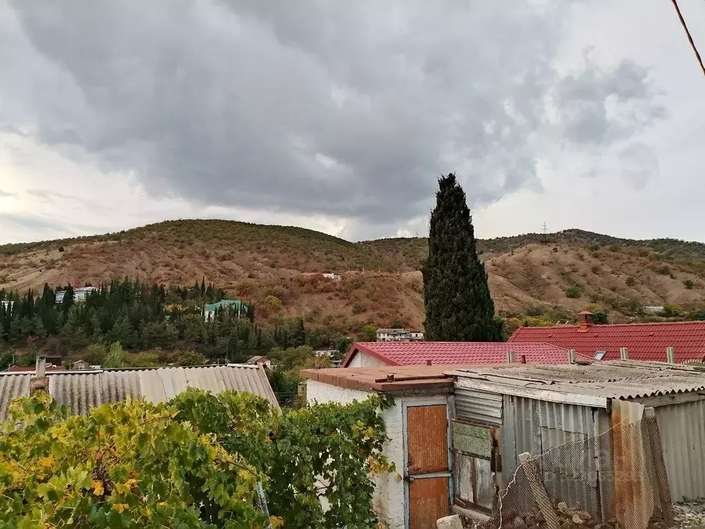 Дом в Крым, Алушта муниципальный округ, с. Рыбачье ул. Садовая, 5 (30 ... - Фото 1