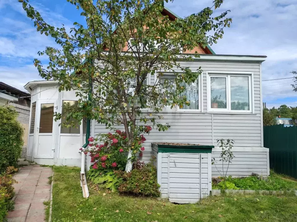 Дом в Тюменская область, Тюменский муниципальный округ, Винзили рп  ... - Фото 1