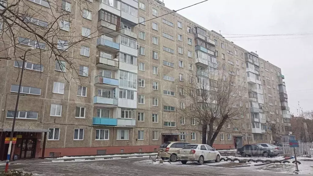 4-к кв. Омская область, Омск Заозерный мкр, просп. Менделеева, 33 ... - Фото 1