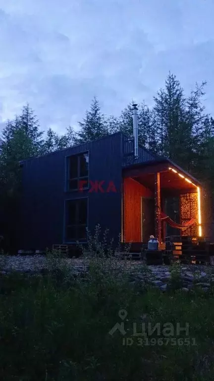 Дом в Саха (Якутия), Нерюнгри Беркакит пгт, ул. Первостроителей (30 м) - Фото 1