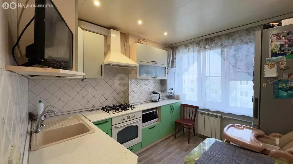 2-комнатная квартира: Ковров, улица Фёдорова, 93 (47 м) - Фото 1