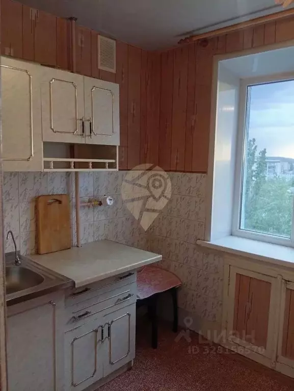 3-к кв. Белгородская область, Старый Оскол Приборостроитель мкр, 32 ... - Фото 1