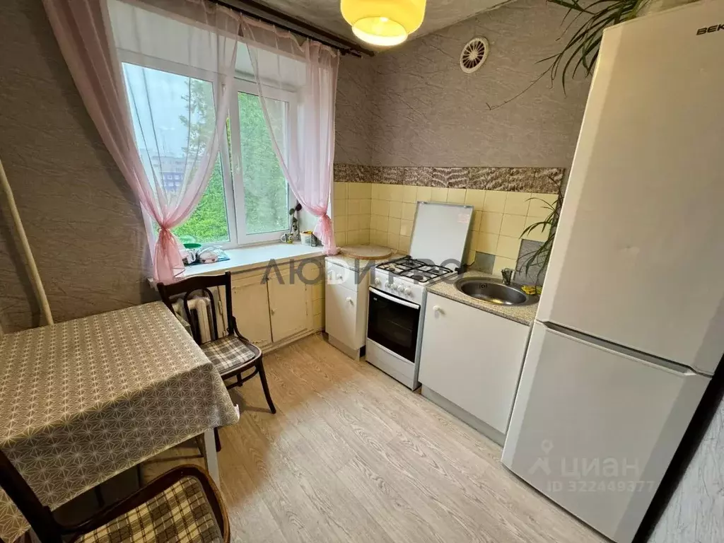 1-к кв. Башкортостан, Уфа просп. Октября, 62/2 (31.5 м) - Фото 1