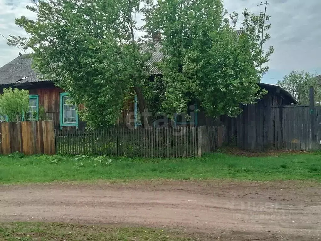 Дом в Красноярский край, Красноярск городской округ, пос. Минино ул. ... - Фото 2