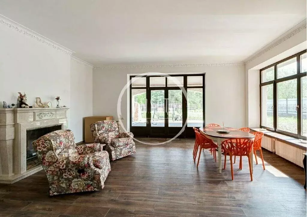 Коттедж в Московская область, Красногорск городской округ, с. ... - Фото 2