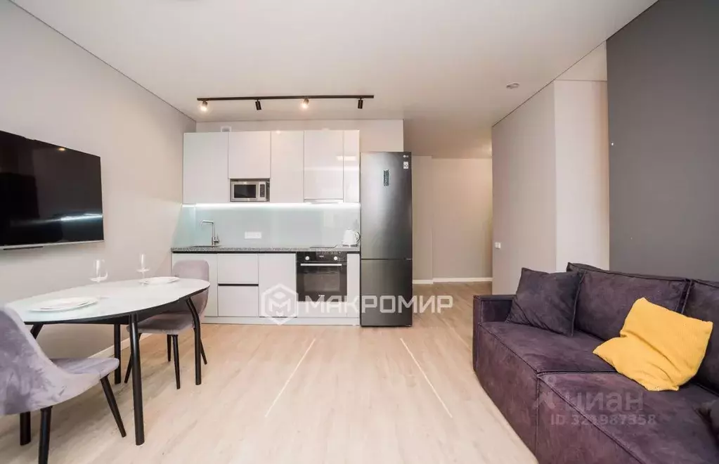 2-к кв. Челябинская область, Челябинск Лесопарковая ул., 8 (48.5 м) - Фото 1