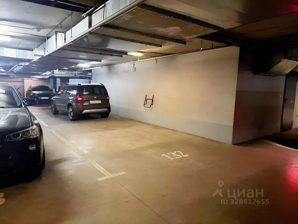 Гараж в Московская область, Одинцовский городской округ, с. Ромашково ... - Фото 1