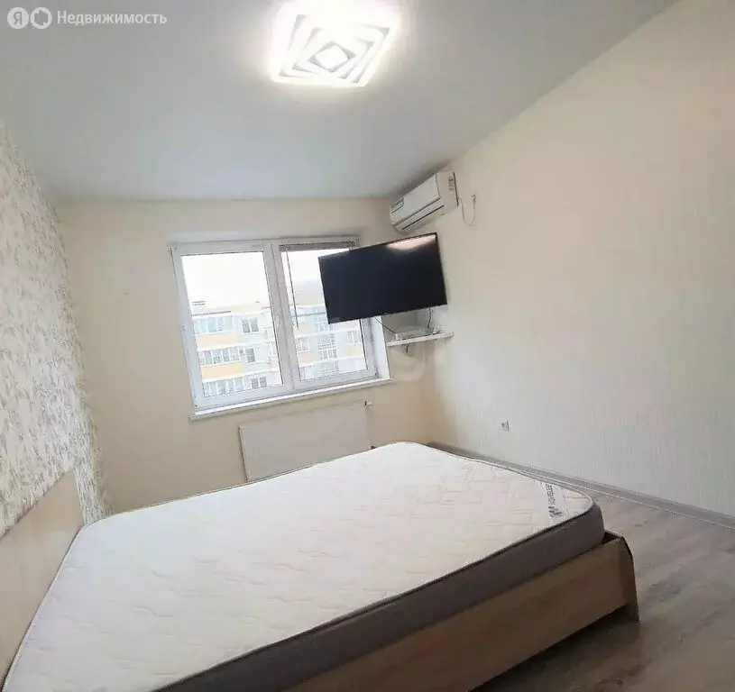 1-комнатная квартира: Краснодар, улица Красных Партизан, 1/4к12 (38 м) - Фото 1