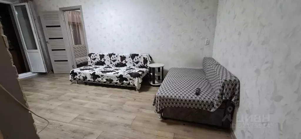 2-к кв. Самарская область, Чапаевск Артиллерийская ул., 12 (45.0 м) - Фото 2