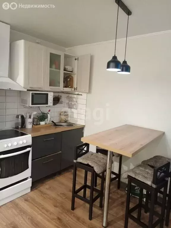 2-комнатная квартира: микрорайон Мелиораторов, улица Голышева, 10А (54 ... - Фото 1