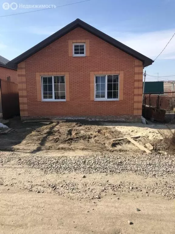 Дом в Ростов-на-Дону, Золотистая улица (90 м) - Фото 1