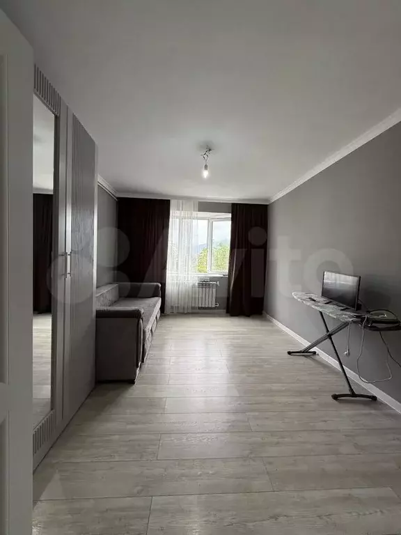 2-к. квартира, 49 м, 5/5 эт. - Фото 1