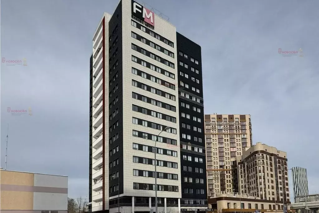 Офис в Свердловская область, Екатеринбург ул. Фурманова, 126 (69 м) - Фото 1
