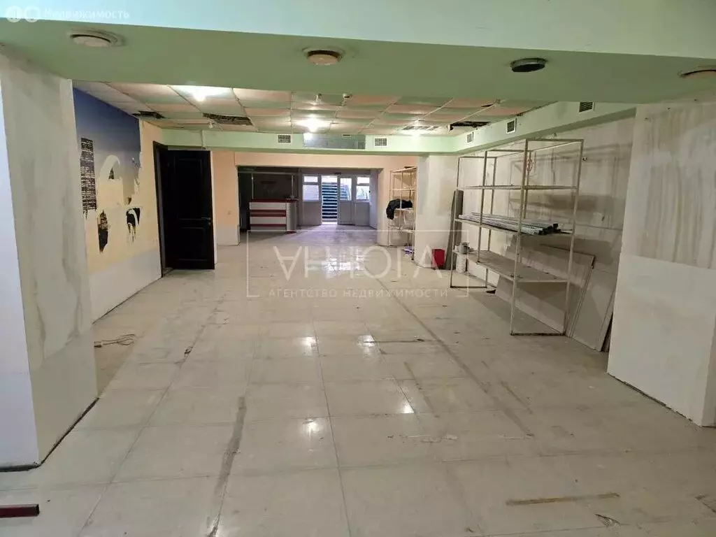 Торговая площадь (391 м) - Фото 2