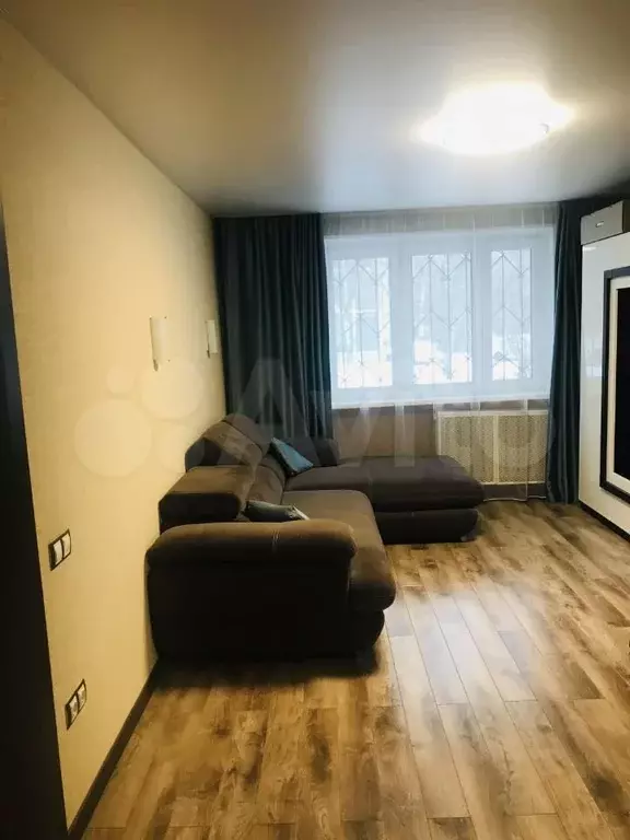 2-к. квартира, 45 м, 1/5 эт. - Фото 0