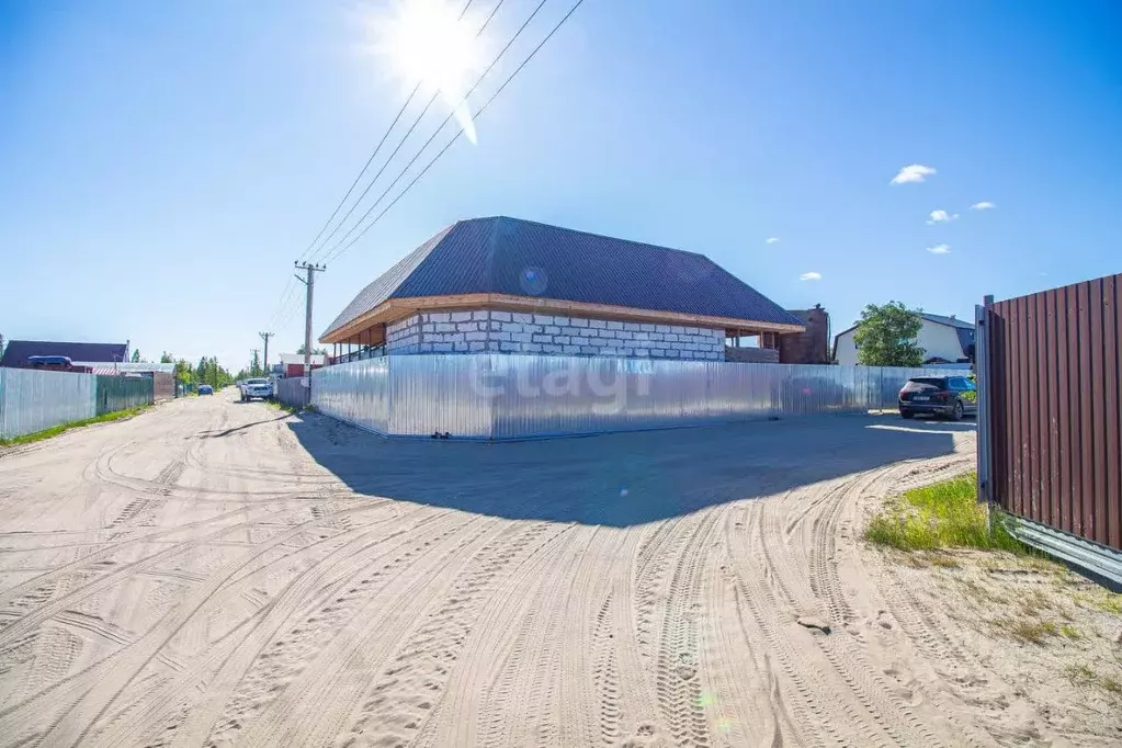 Дом в Ямало-Ненецкий АО, Новый Уренгой Титан ДНТ, 118 (100 м) - Фото 1