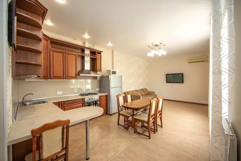 Дом в Крым, Евпатория ул. Кирова, 82 (80 м) - Фото 1