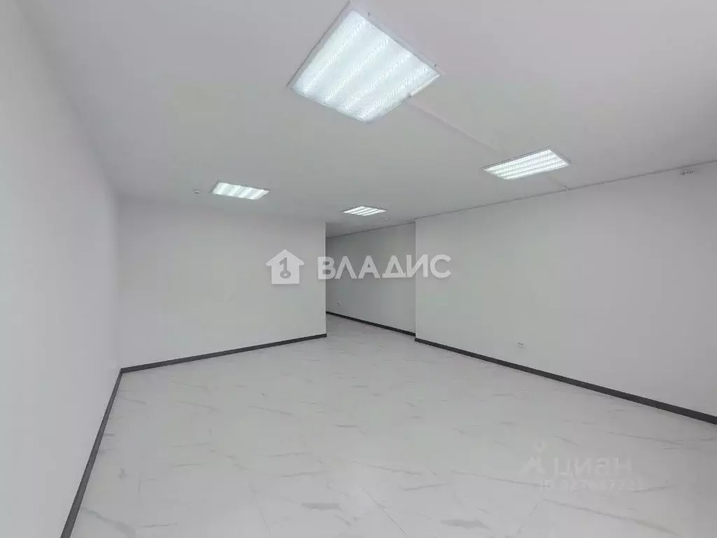 Помещение свободного назначения в Башкортостан, Стерлитамак ул. ... - Фото 1