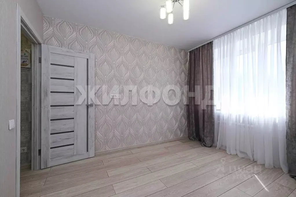 2-к кв. Новосибирская область, Новосибирск ул. Бурденко, 11 (30.7 м) - Фото 1