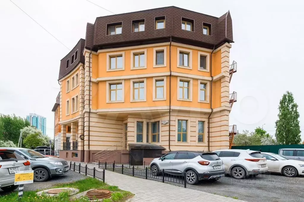 Офис в Тюменская область, Тюмень ул. Победы, 42А (1230 м) - Фото 1