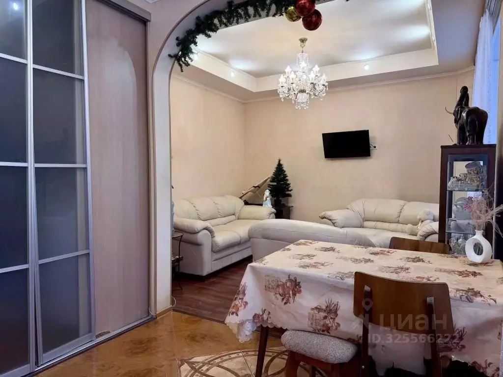 2-к кв. Башкортостан, Уфа Кольцевая ул., 22 (56.3 м) - Фото 1