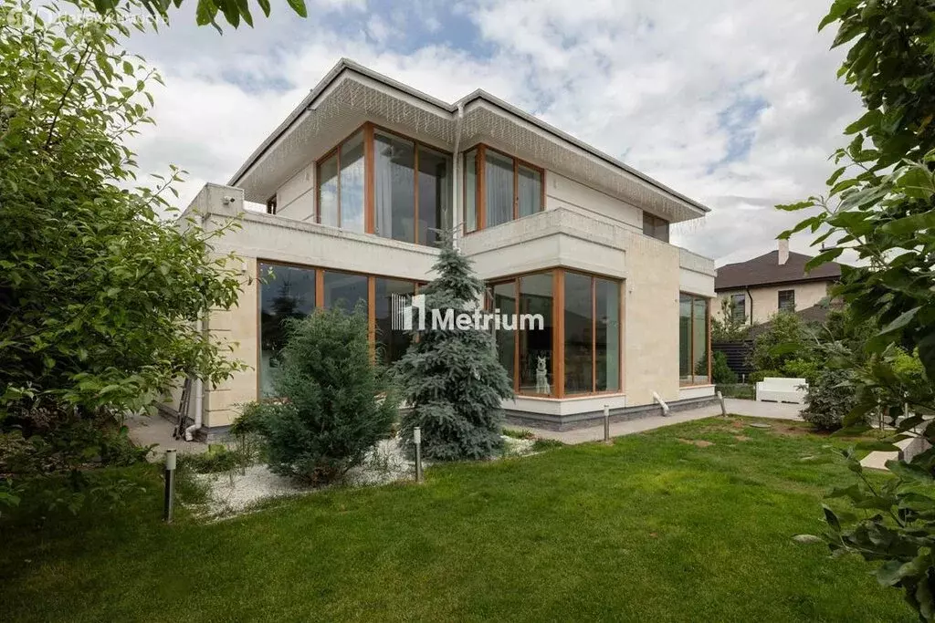 Дом в село Дмитровское, КП Николина поляна (420 м) - Фото 1