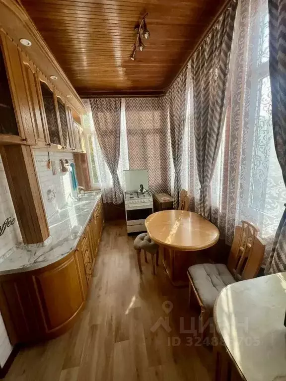 3-к кв. Крым, Ялта пер. Потемкинский, 5 (70.0 м) - Фото 1