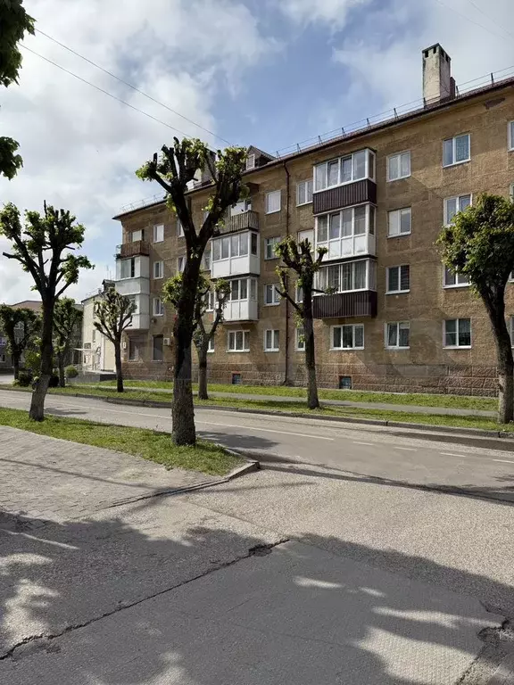 2-к. квартира, 42 м, 1/4 эт. - Фото 1