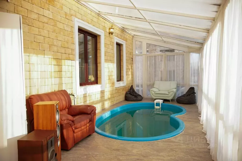 Дом в Санкт-Петербург пос. Стрельна, Санкт-Петербургское ш., 40 (315 ... - Фото 1