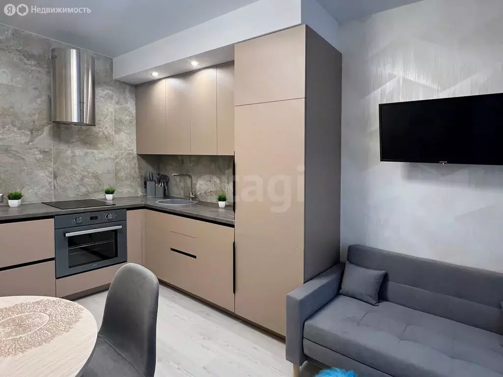 1-комнатная квартира: Мирное, улица Крымской Весны, 13к2 (40 м) - Фото 2