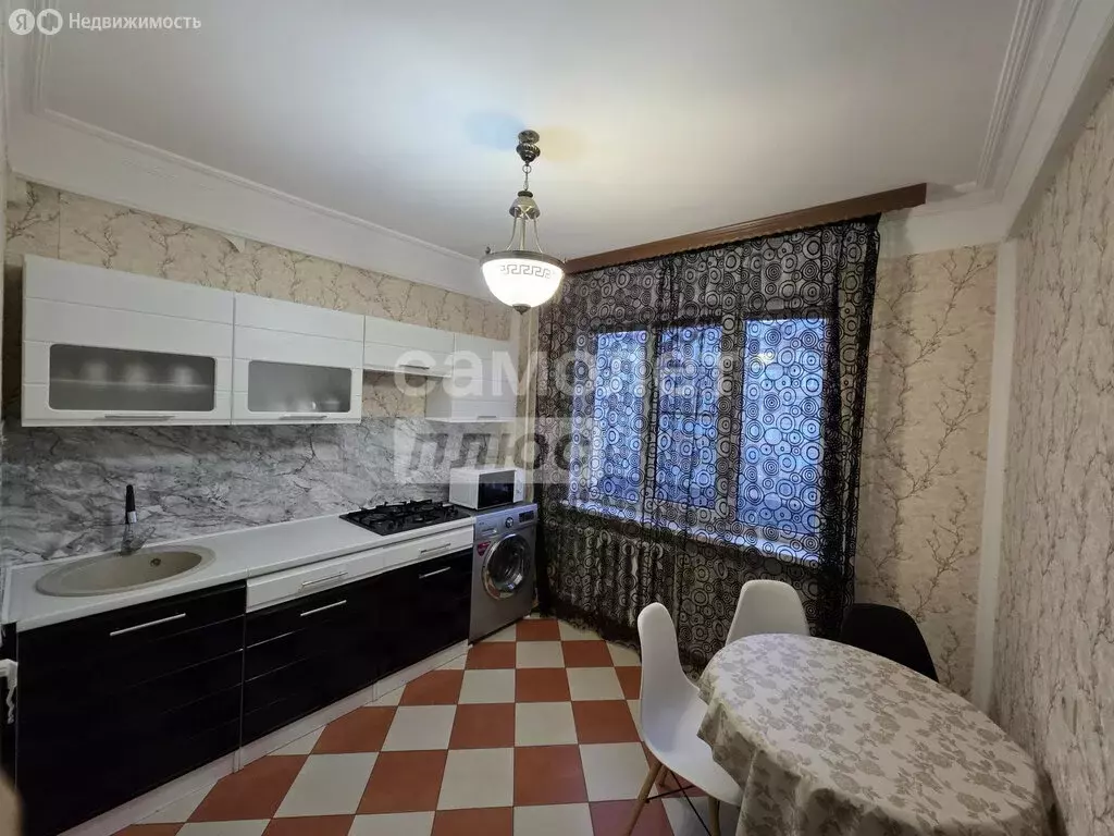 2-комнатная квартира: Каспийск, улица Ленина, 37 (57 м) - Фото 1