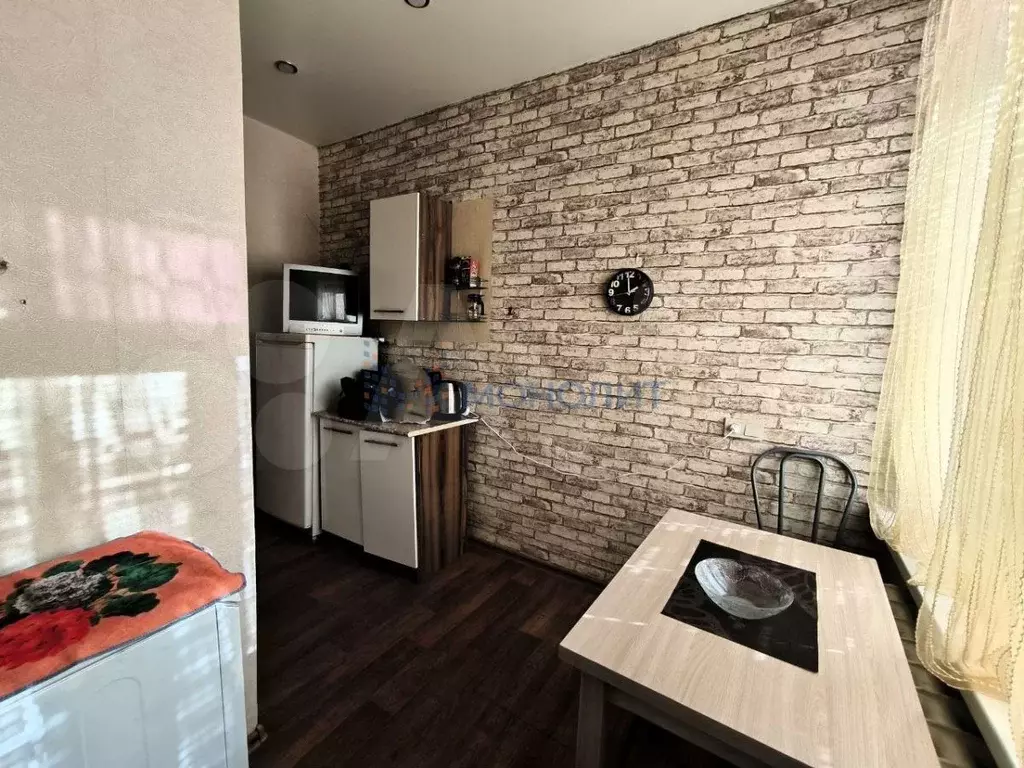1-к. квартира, 37 м, 1/2 эт. - Фото 1
