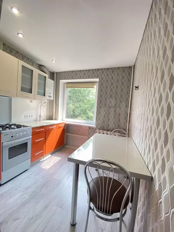 1-к. квартира, 30 м, 4/5 эт. - Фото 0