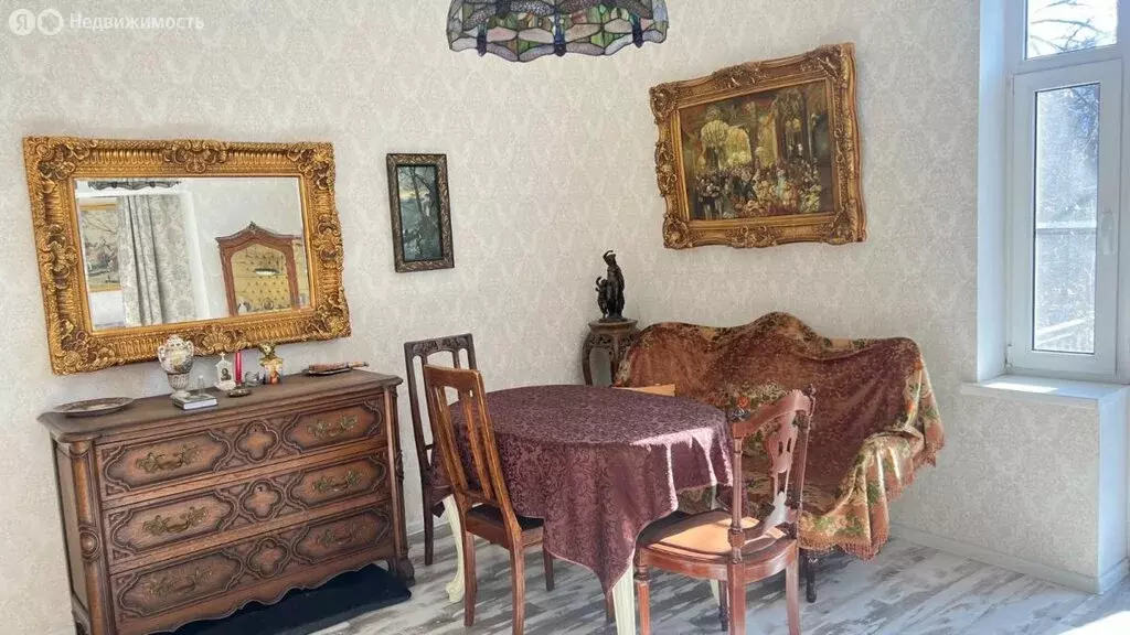 3-комнатная квартира: Пятигорск, проспект Кирова, 64 (60.4 м) - Фото 1