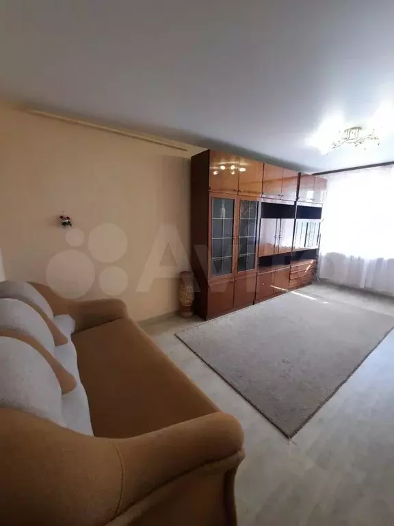 1-к. квартира, 32 м, 6/9 эт. - Фото 1